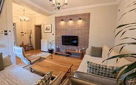 Living Life Apartment Komotini